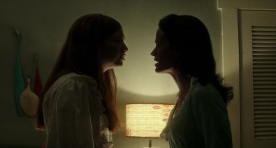 Something is wrong with Doris Mom - Ouija: Origin of Evil