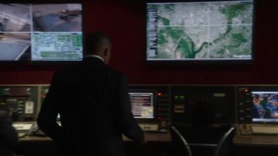 Something's not right
with this, Leon. - NCIS