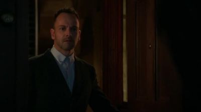 Something's wrong. - Elementary