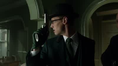 Something's wrong. - Gotham