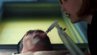 - Something's wrong.
- (Yonechi screaming) - The X-Files
