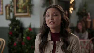 Sometimes God leads you
to where you need to be, - Tails of Christmas