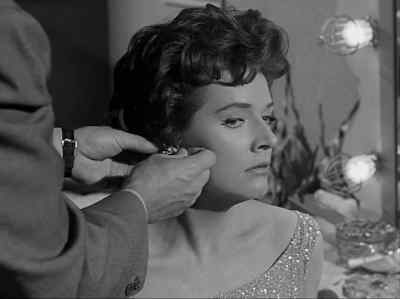Sometimes when I was sweating
out that stretch for you, - Alfred Hitchcock Presents