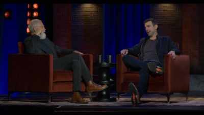Sometimes I'll be watching a host
onstage at a comedy club, - That’s My Time with David Letterman