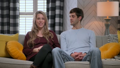 Somewhere in there, somewhere after that,
they got married. Pretty young actually. - Shiny Happy People: Duggar Family Secrets