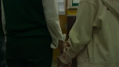손 놓지 마 놓치지도 말고 - All of Us Are Dead
