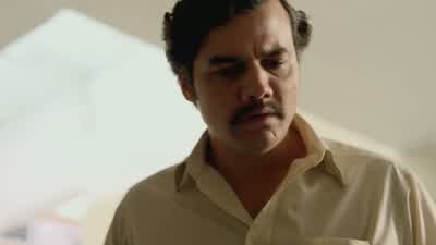 Son of a bitch. - Narcos