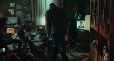 - [song continues]
- [TV continues, indistinct] - The Last Days of Ptolemy Grey