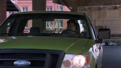 (SONG PLAYS ON RADIO) - Grimm