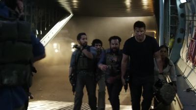 SONNY:
Well, look who we got here. - SEAL Team