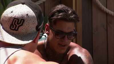 Soon as it gets like that,
you just gotta cut it, - Love Island