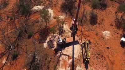 Soon, Mick will return - Outback Opal Hunters