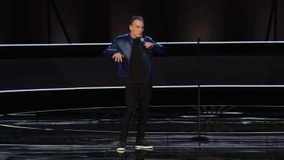 Soon as the contractions hit,
I went right into the set. - Sebastian Maniscalco: Stay Hungry
