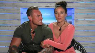 SOPHIE: Everything is fine - Love Island