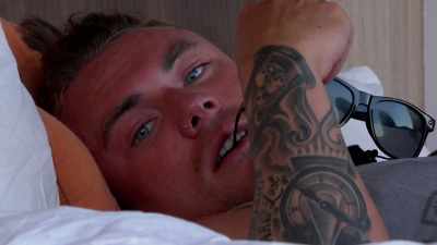 SOPHIE:
I just don't know what‐‐ - Love Island