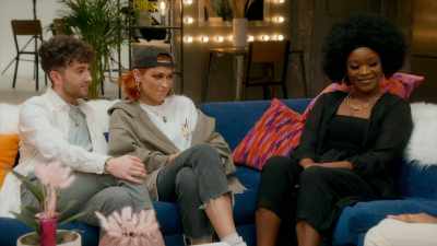 [Sophie] I've literally given everything
to this whole competition. - Glow Up: Britain's Next Make-Up Star