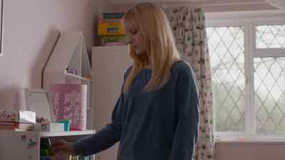  Sophie:
You can read one
if you like. - Humans