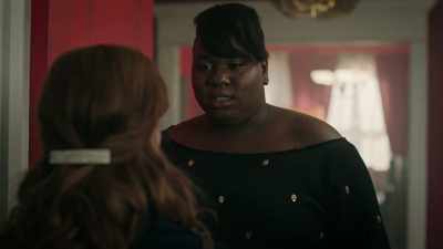 - Sorry to disturb you, - Zoey's Extraordinary Playlist