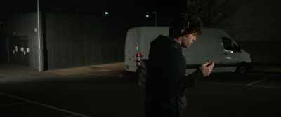 - Sorry, give us a sec.
- I'll go find him. - Ashens and the Polybius Heist