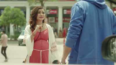 Sorry. I needed to go urgently. Pee. - Badnaam Gali