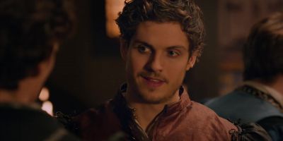 Sorry I'm late. I was at the bank. - Medici: Masters of Florence