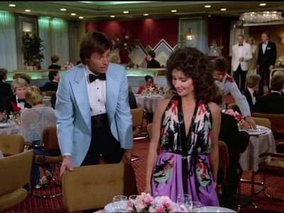 Sorry, I'm late. - The Love Boat