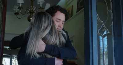 - Sorry.
- It's okay. - If I Go Missing