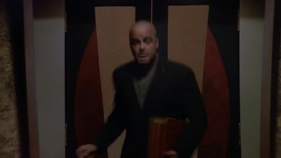 Sorry to keep you waiting.
Please be seated. - Babylon 5