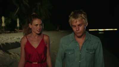 -Sorry.
-No, it's okay. - Love in the Maldives