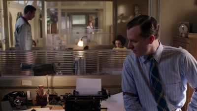 -Sorry.
-(paper crumples) - The Last Tycoon