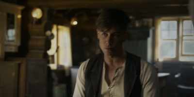 - Sorry, sir.
- Sorry, Pa. - Damnation