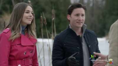 Sorry, sorry.
Nate, Haley, this is Derek. - Moonlight in Vermont