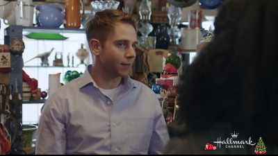 - Sorry. Tell you what. If
she asks me what to get you, - A Majestic Christmas