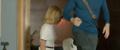 - Sorry.
- This is highly unhygienic! - Toc Toc