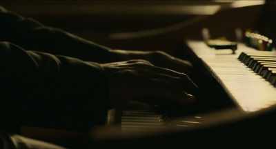 [♪ soulful organ music playing] - Mr. Crocket