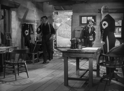 Sound officers' call - Fort Apache