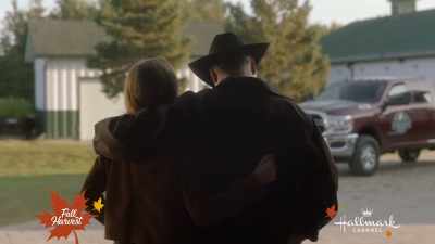 - Sounded stuck.
- [LAUGHS] - Country at Heart