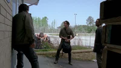 Nicholas: Sounds like a lot. - The Walking Dead
