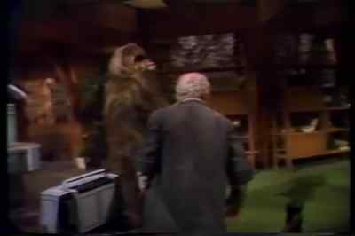 Sounds like a starship. - The Star Wars Holiday Special
