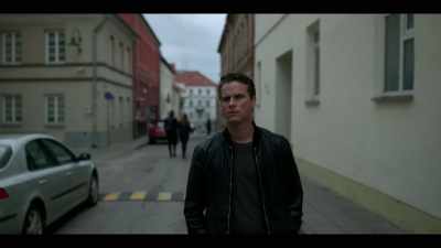 [SOUNDS OF THE RIOT BUILDING] - Young Wallander