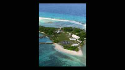 SpaceX engineers have been
on the remote pacific island - The Elon Musk Show