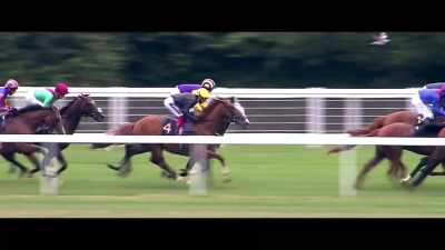 Spanish Mission is behind
him. Turn into the straight. - Horsepower