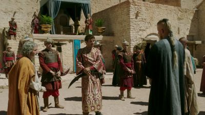 (SPEAKING ENGLISH)
What is he asking? - Vikings