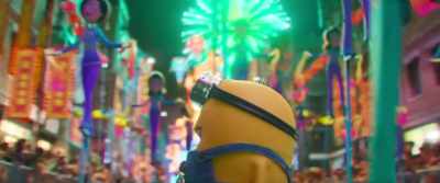 [speaking excitedly
in Minionese] - Minions: The Rise of Gru