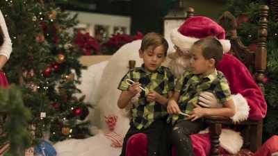 [speaking gibberish] - Santa Fake