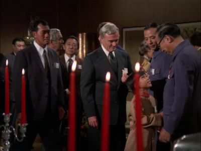 [ SPEAKING IN CHINESE ] - Hawaii Five-O