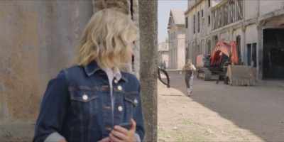 [speaking in foreign language] - Signora Volpe