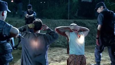 [SPEAKING IN SPANISH] - Prison Break