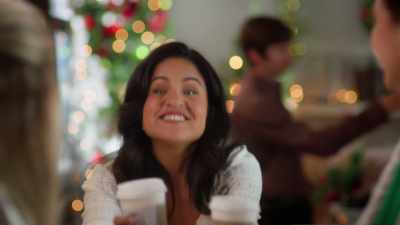 (speaking indistinctly) - Meet Me Under the Mistletoe