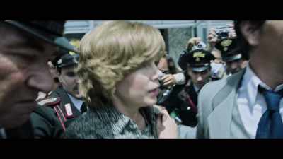 (SPEAKING ITALIAN) - All the Money in the World